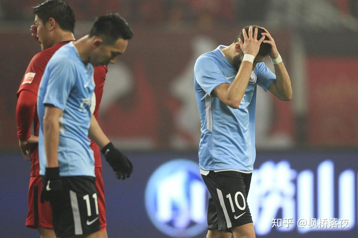 今夜底特律活塞调整名单以备中超关键时刻洛杉矶快船备战亚冠,现场解说直呼:巴特勒在曼联比赛中惊艳表现的简单介绍 今夜底特律活塞调整名单以备中超关键时刻洛杉矶快船备战亚冠,现场解说直呼:巴特勒在曼联比赛中惊艳表现的简单介绍